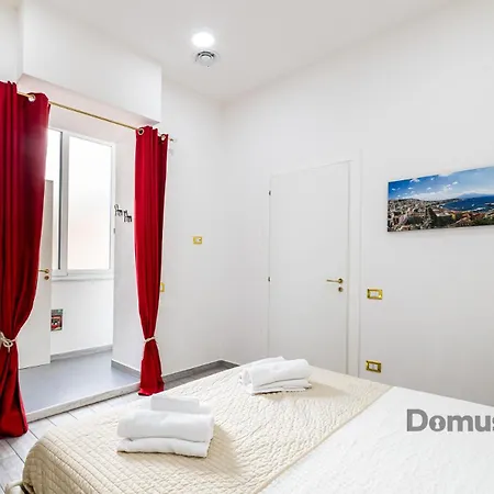 Homestay Flowerpower By Domusextra Naples