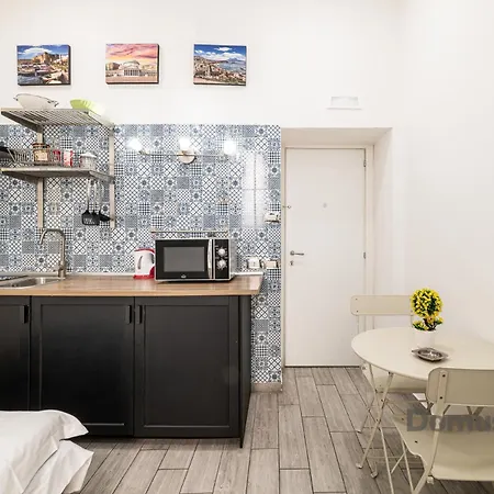 Flowerpower By Domusextra Homestay Naples